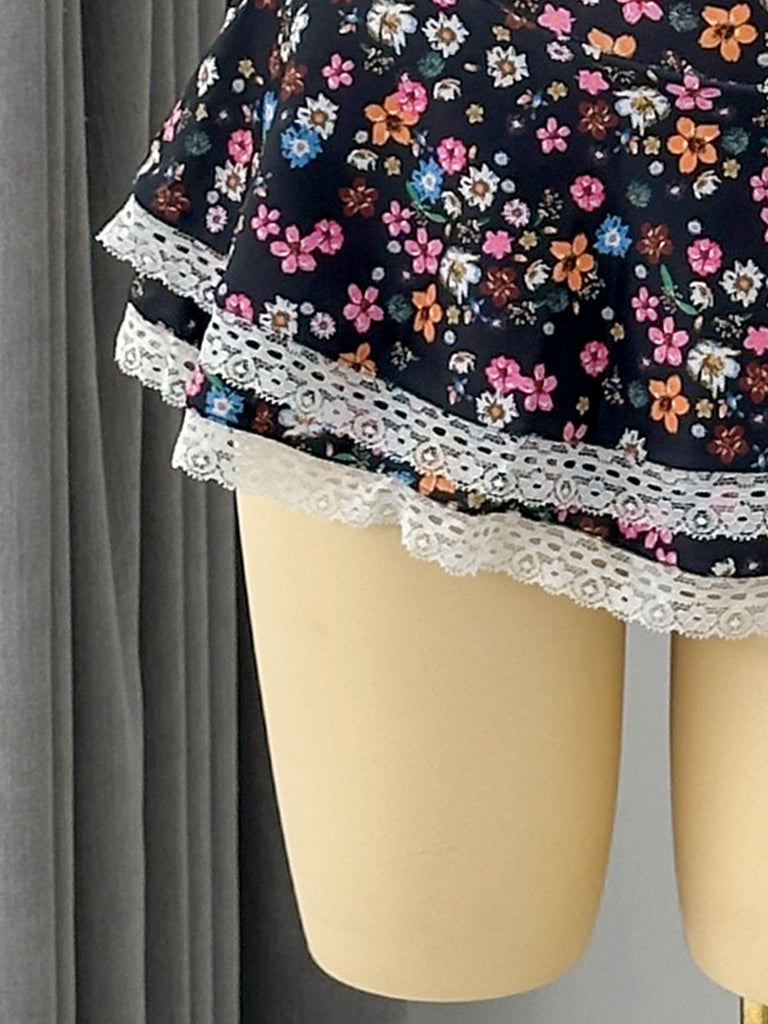 40er Bikini-Set mit Ditsy-Blumen und Rüschen