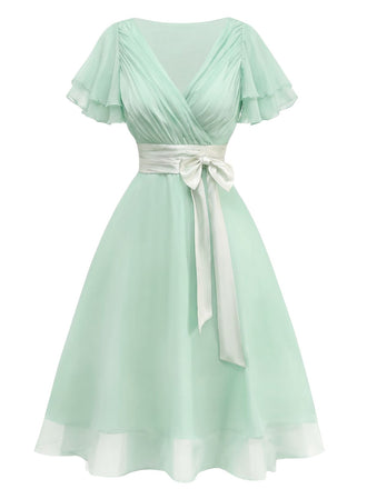 Grünes 50er Satin-Kleid mit Tüll und Bindeband
