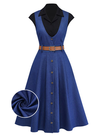 Schwarze Bluse im Stil der 1950er Jahre mit Falten, Volantärmeln und taillierter Passform.