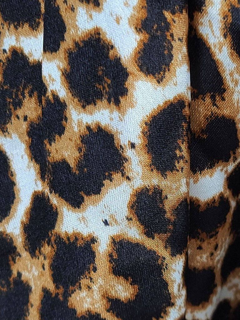 1940er Spitzenbesatz Leopard Satin Tief-V Nachthemd