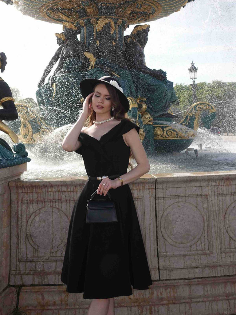 Schwarz 1950er Solide Schulterfrei Swing Kleid