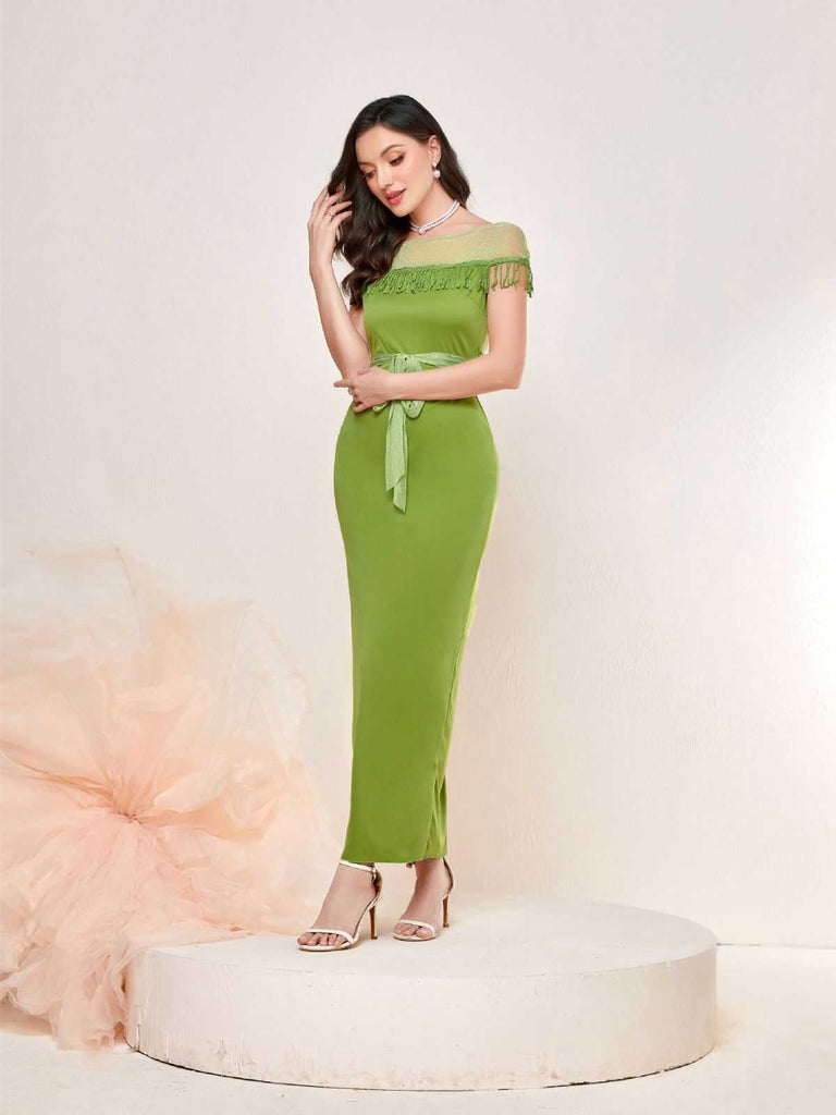 1960er Transparente Fransen Gürtel Enges Kleid