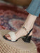 Sandalen mit High Heel und Knöchel in Schwarz & Weiß