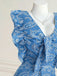 Blaues 70er Minikleid mit V-Ausschnitt und Rüschen