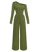 Grüner Jumpsuit mit Perlenverzierungen auf weißem Hintergrund