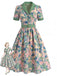 Hellblaues 50er Kleid mit Blumen und Kerbe