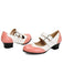 Schuhe mit Spitz und Schnalle