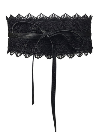 Breiter Taillengürtel mit Spitze und Blumenmuster