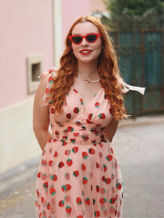 Rosa 1950er Erdbeer Netz Swing Kleid