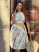 Gelb 1950er Bootskragen Antiquität Blumen Kleid