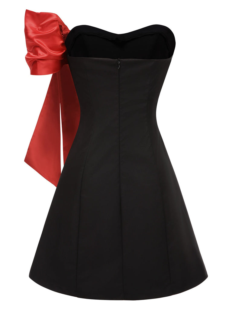 Schwarz 1960er Trägerlos Bogen A-Linie Kleid