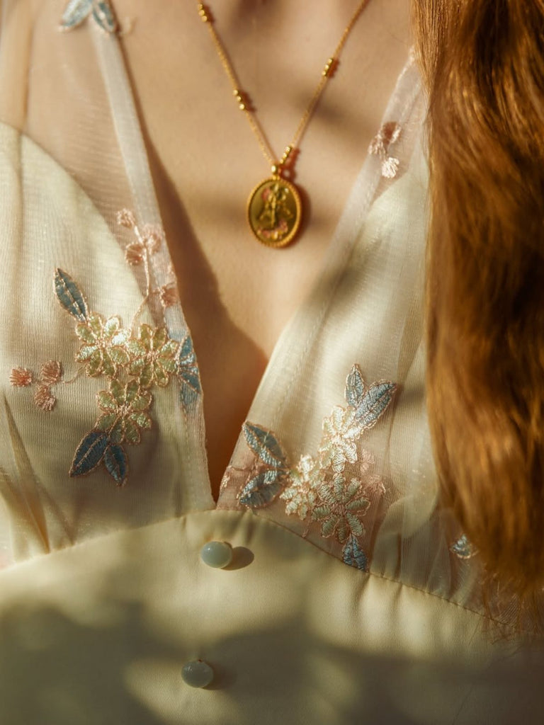 Weiß 1950er Tief V-Ausschnitt Besticktes Blumen Kleid