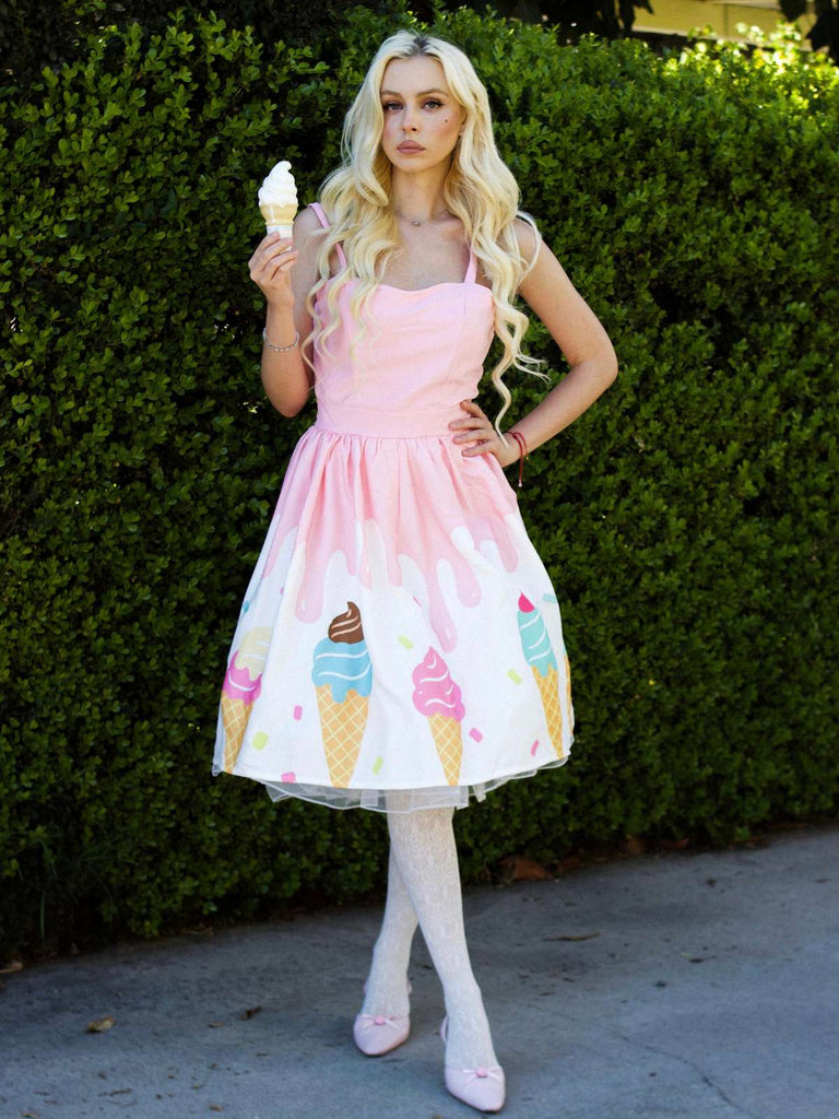 Blassrosa 1950er Eiscreme Herzförmiger Hals Kleid