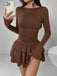80er Minikleid mit Taillenraffung und gestuftem Rüschensaum