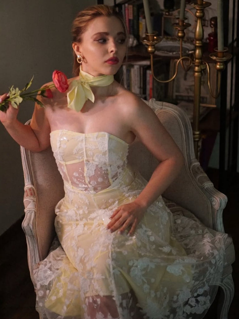 Gelb 1950er Blumen Bestickt Spitze Transparent Trägerloses Kleid