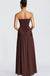 Trägerloses 70er Maxikleid mit tiefem V-Ausschnitt, Raffung und hohem Schlitz
