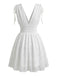 White 1950er Plunging Gesmokt Waist Textured Abwesenheits Kleid