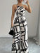 Weißer 70er Jumpsuit mit Neckholder und Geometrisch
