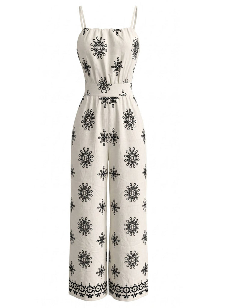 Weißer 70er Boho-Jumpsuit mit Smok und Spaghettiträgern