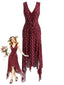 [Vorverkauf] Weinrotes 30er Kleid mit Polka-Dots und Zipfelsaum