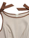 Beige 50er Jumpsuit mit Bindeband und Kontrast