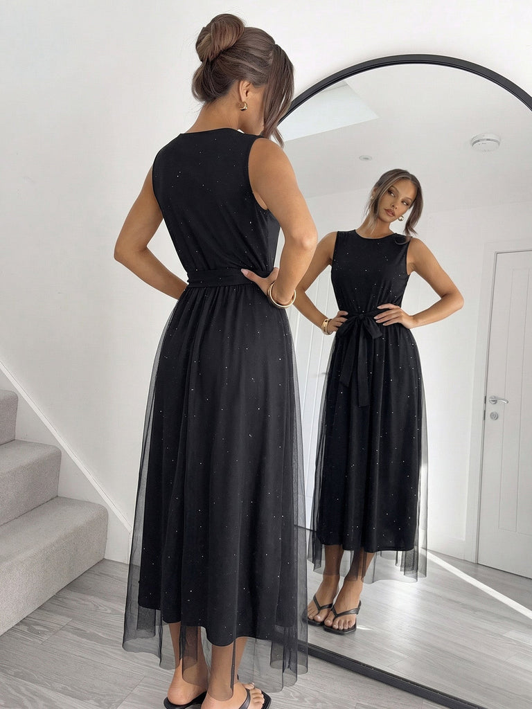 Schwarzes 50er ärmelloses Kleid mit Mesh und Pailletten