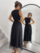Schwarzes 50er ärmelloses Kleid mit Mesh und Pailletten