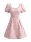 60er Blumen-Jacquardkleid mit Karreeausschnitt und Puffärmeln