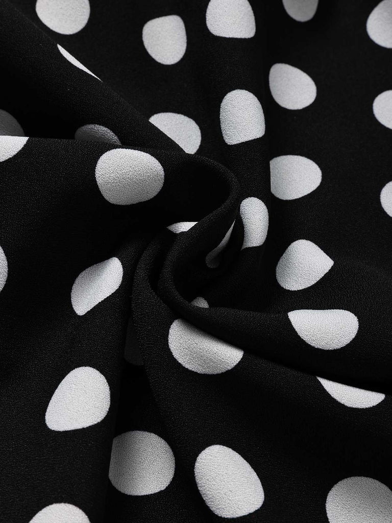 Schwarzes 50er Strick-Swingkleid mit Kappärmel und Polka-Dots