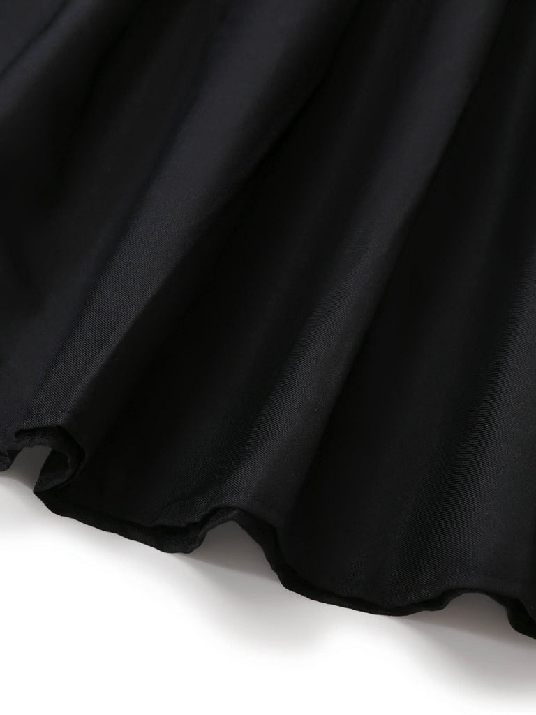50er Kleid mit Eckiger Ausschnitt und Blumen