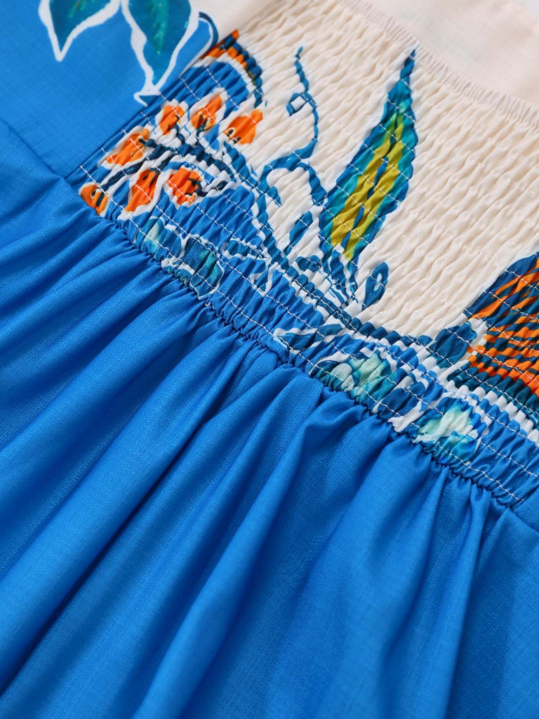 Blaues 70er Kleid mit Eckiger Ausschnitt und Blumen