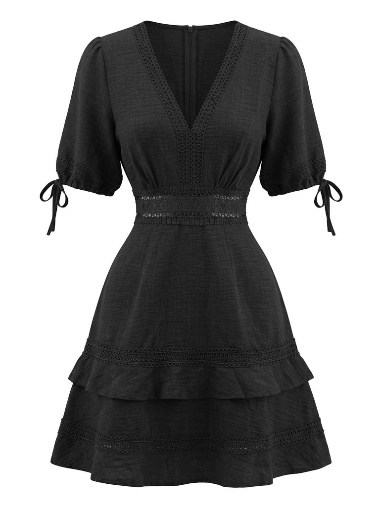 70er Kleid mit Cut-out und Spitze