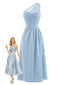 [Vorverkauf] Hellblaues 60er One-Shoulder-Kleid mit Spitze und Raffung