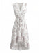 Weißes 70er Kleid mit V-Ausschnitt und Print