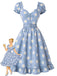 Hellblaues 50er Kleid mit Herzausschnitt und Blumen