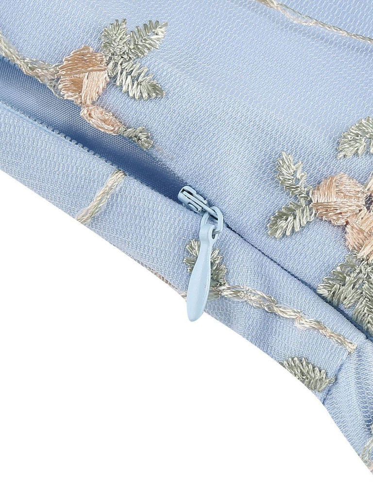 50er Netzkleid mit Blumenstickerei und Neckholder