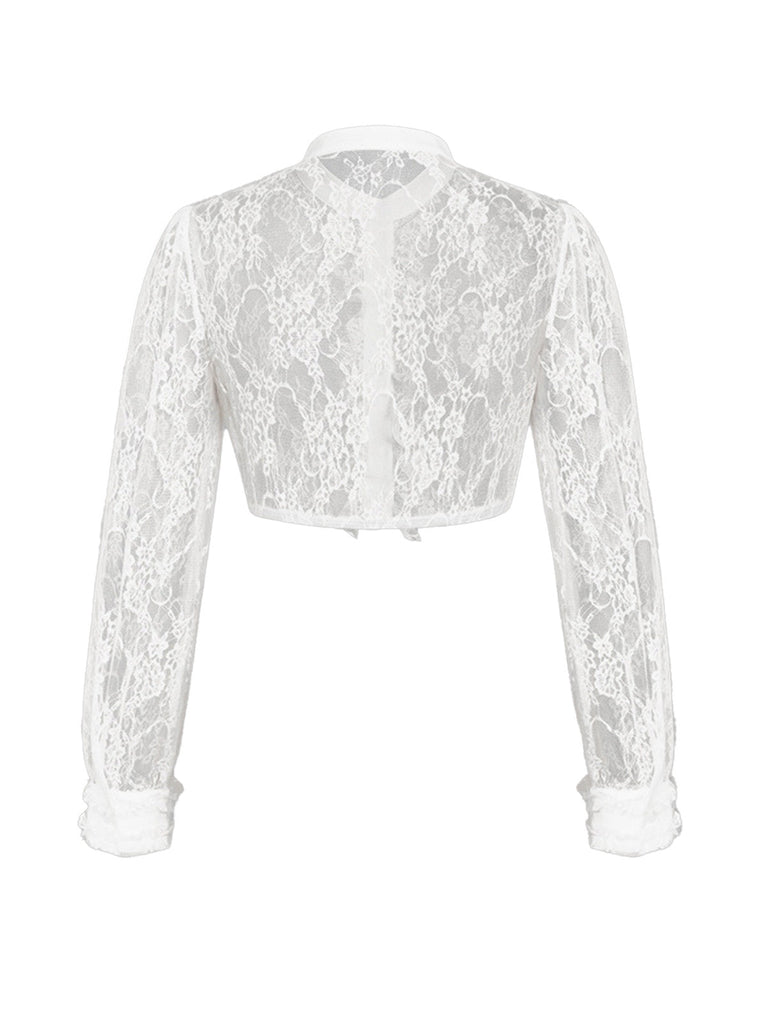 Weiße 50er Bluse mit Rüschen und Spitze