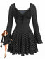 Schwarzes 60er Rippkleid mit Spitzen-V-Ausschnitt und Glockenärmeln