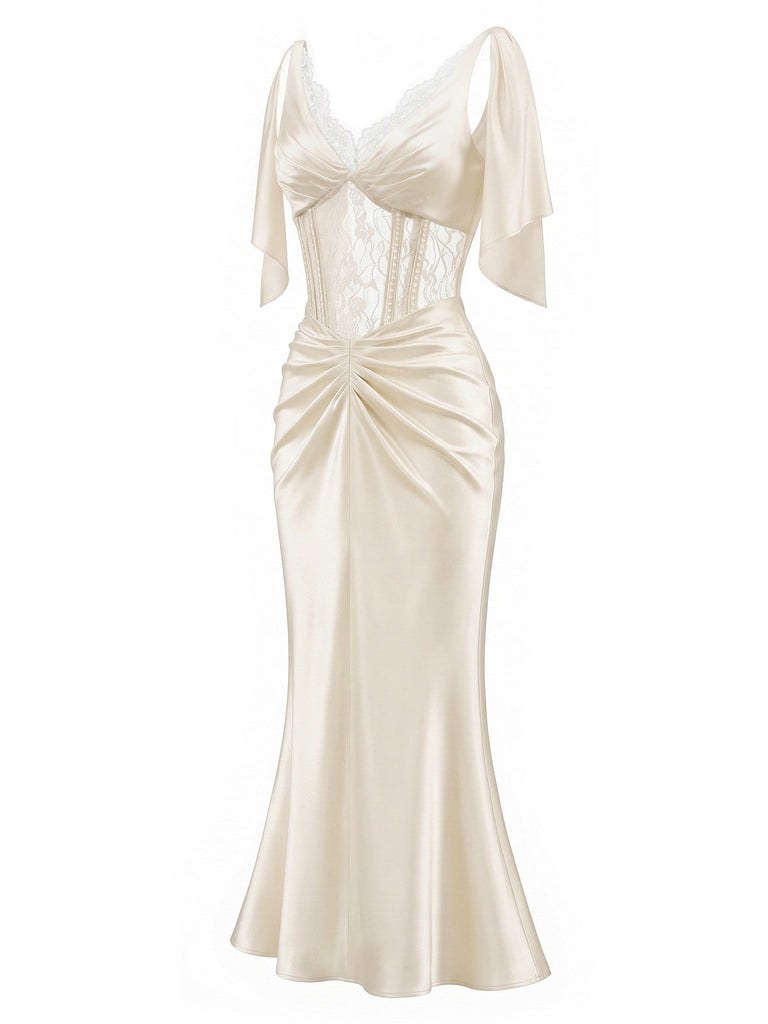Champagnerfarbenes 30er Satin-Nachtkleid mit Spitze und Korsett-Taille