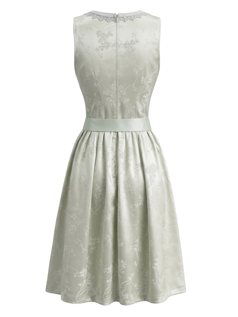 Hellblaues 50er Oktoberfest-Dirndl-Set mit Blumen und Schürze