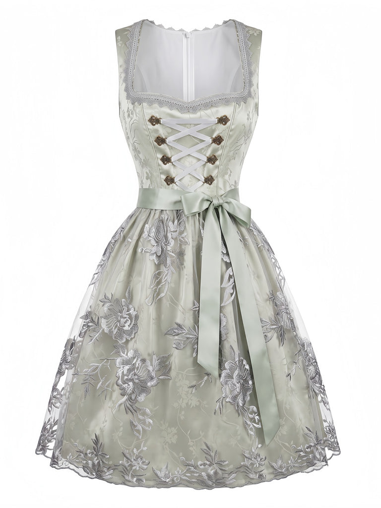 Hellblaues 50er Oktoberfest-Dirndl-Set mit Blumen und Schürze