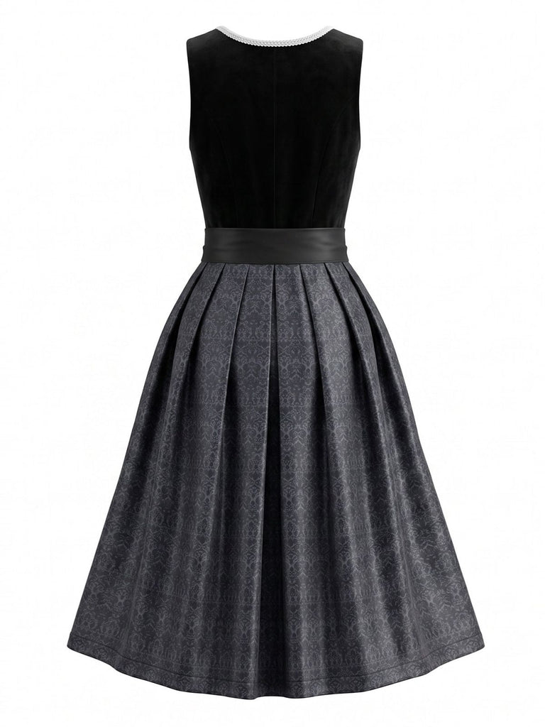 Schwarzes 50er Kleid mit Herzausschnitt und Besatz