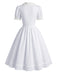 Weißes 50er Kleid mit Spitzen-Chelsea-Kragen und Schleife
