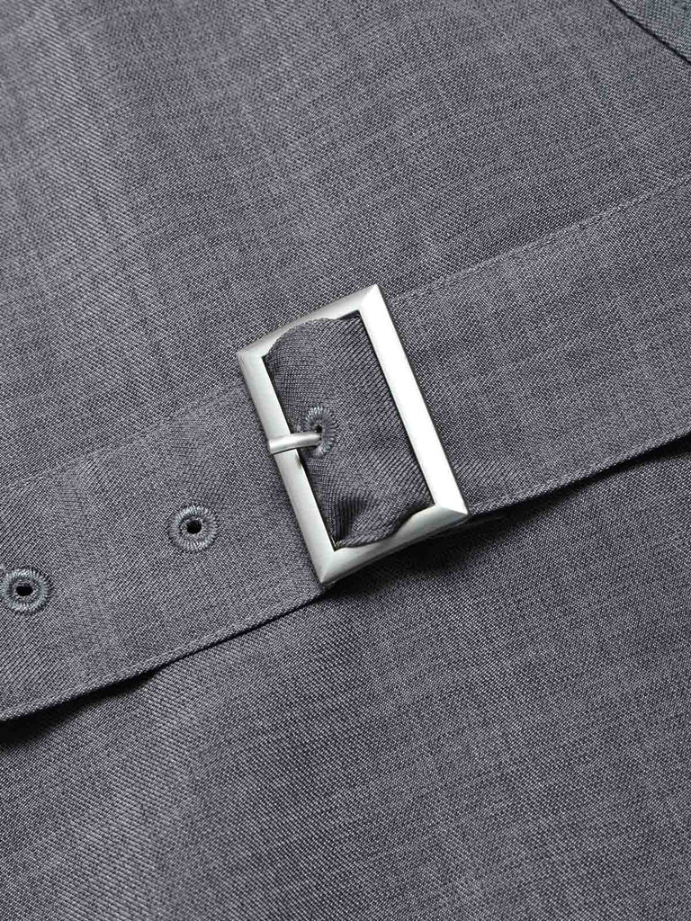 50er ärmelloses Midikleid mit Gürtel und Brosche