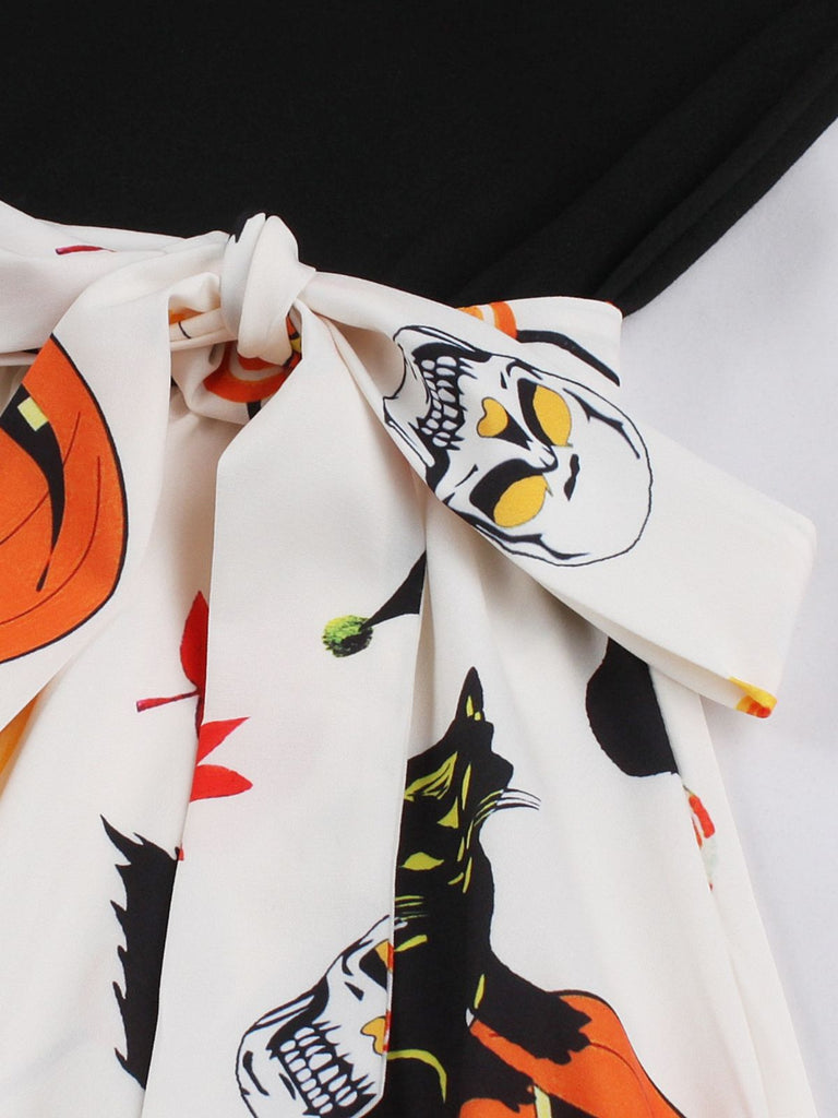 Ärmelloses 50er Halloween-Kleid mit Spitze und Bindegürtel