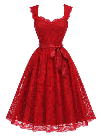 Rotes 50er Spitzen-Swingkleid mit Herzausschnitt und Schleife