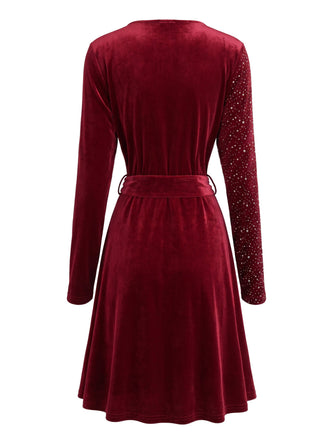 50er Langarm-Glitzersamtkleid mit V-Ausschnitt und Gürtel