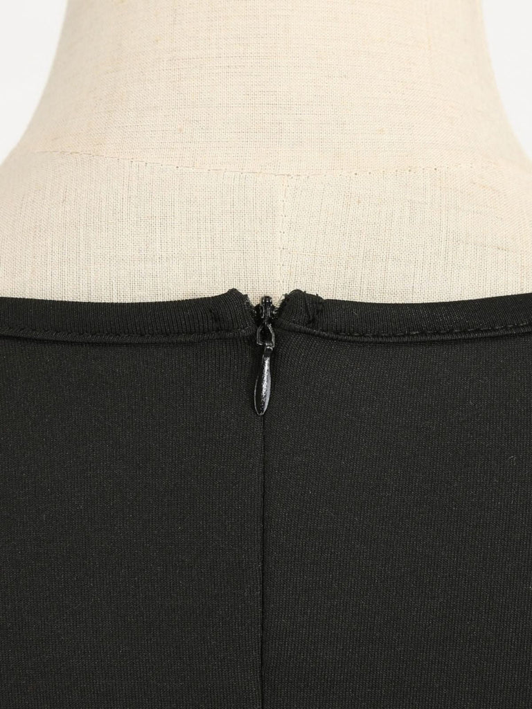Mehrfarbiges 50er Weihnachts-Swingkleid mit Wellen-Ausschnitt