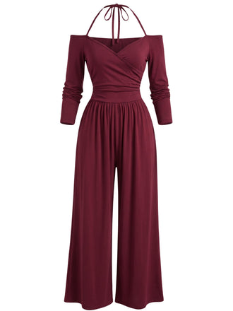 Weinroter 60er schulterfreier Jumpsuit mit Neckholder