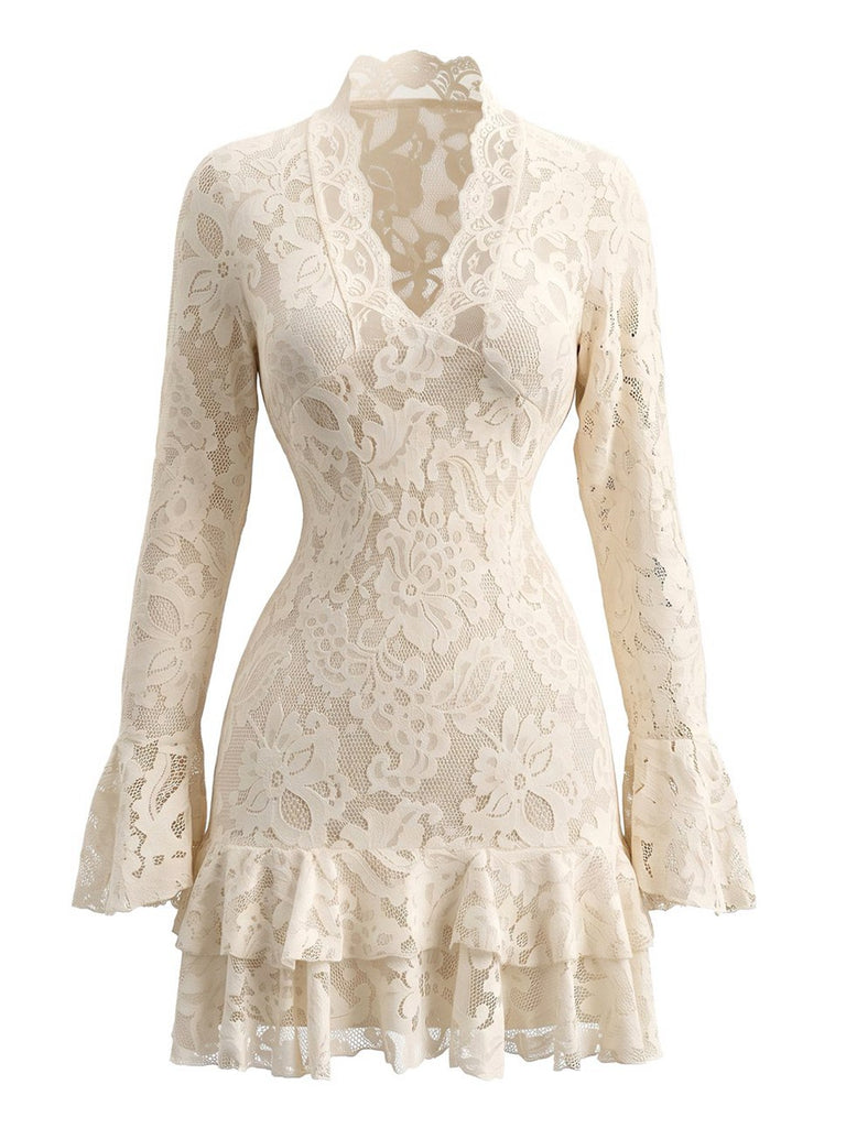 Cremefarbenes 70er Spitzen-Bodycon-Kleid mit V-Ausschnitt und Volant